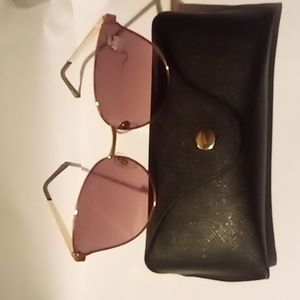 Ladies oversized sunglasses